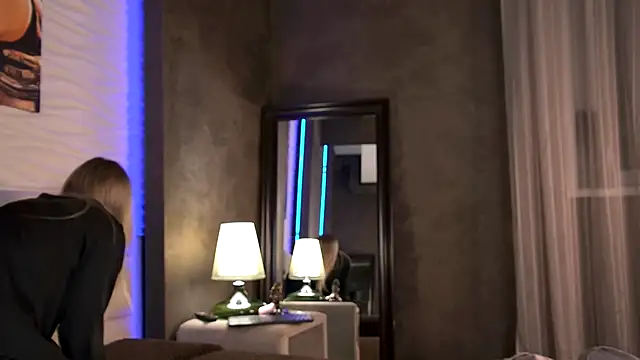 AriWild online show from 7, 10, 2025