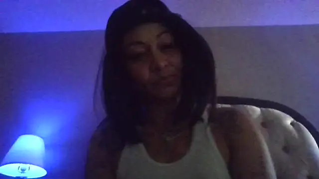 Flossee online show from 6, 4, 2026