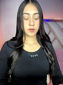 Snapshot of isabela_l chatting on 28, 9, 2025 isabela l online show from 28, 9, 2025