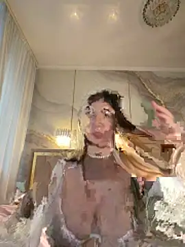 TiffaNoel online show from 5, 4, 2026