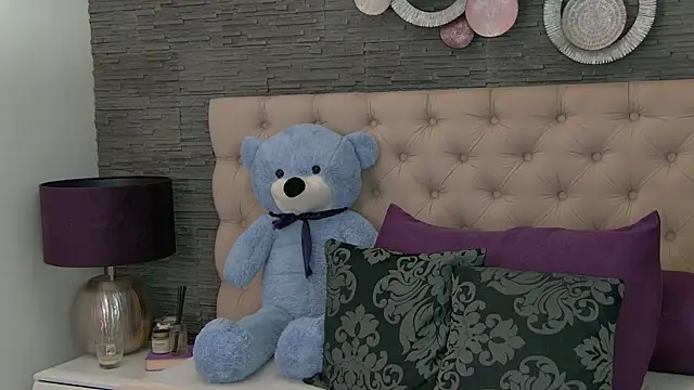 Candy Babe  online show from 11, 11, 2025