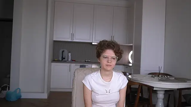 Snapshot of EdlinGathright chatting on 11, 7, 2026 EdlinGathright online show from 11, 7, 2026