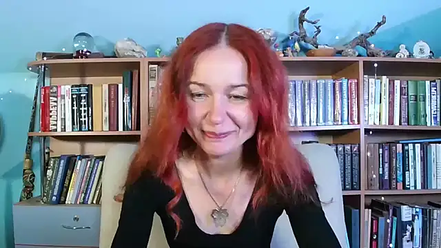 Snapshot of Foxilady357 chatting on 25, 4, 2026 Foxilady357 online show from 25, 4, 2026