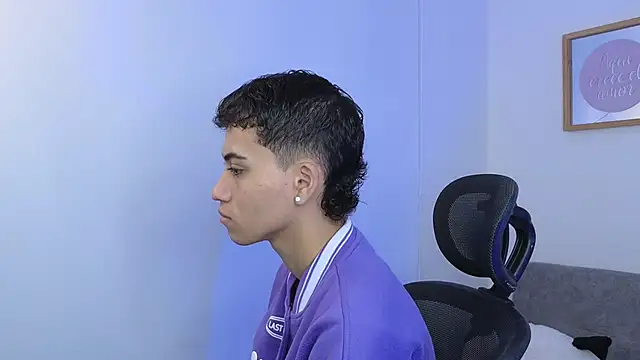 yulian vasquez online show from 22, 9, 2025