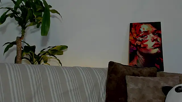 Snapshot of LoganTwink18 chatting on 15, 2, 2026 LoganTwink18 online show from 15, 2, 2026