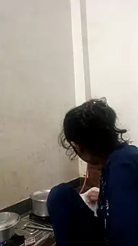 Guriya0076 online show from 6, 11, 2025