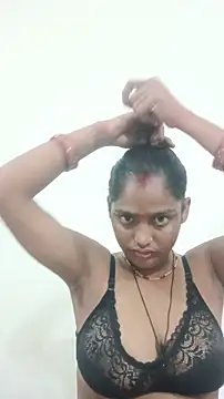 Snapshot of Guriya0076 chatting on 2, 6, 2026 Guriya0076 online show from 2, 6, 2026