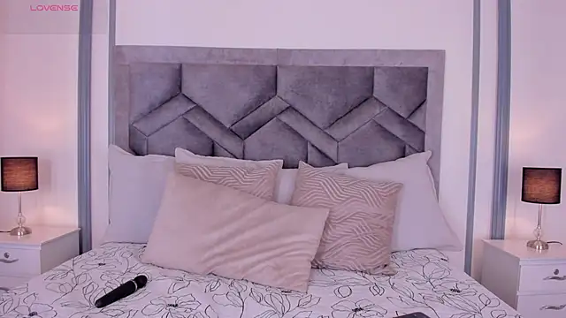 lucianacohelo online show from 17, 9, 2025