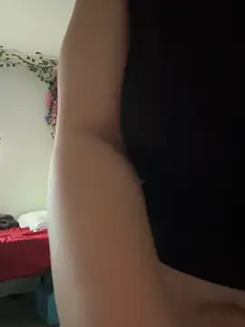 Snapshot of moan4mona chatting on 2, 4, 2026 moan4mona online show from 2, 4, 2026