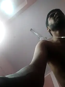 Snapshot of Priyathegirl chatting on 27, 9, 2025 Priyathegirl online show from 27, 9, 2025