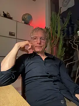 SexyLeon8 online show from 12, 3, 2026