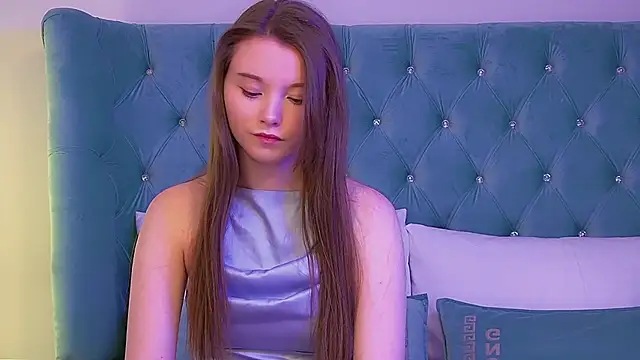 KeiraAsti online show from 16, 2, 2026