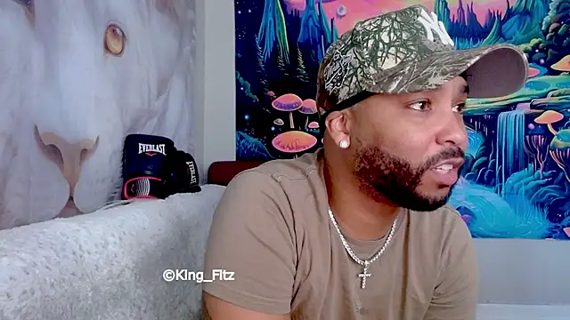 Snapshot of KING_FITZ chatting on 30, 4, 2026 KING FITZ online show from 30, 4, 2026
