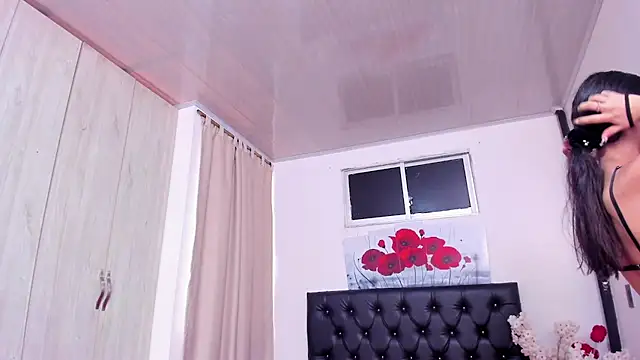 Snapshot of pinky_f00x chatting on 26, 6, 2026 pinky f00x online show from 26, 6, 2026