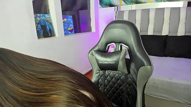 Adaara Rey online show from 10, 2, 2026