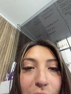 Adaara Rey online show from 28, 2, 2026