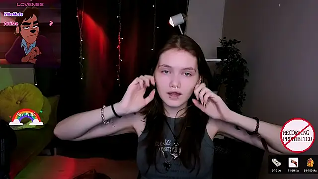 Dilara xBaby online show from 4, 7, 2026