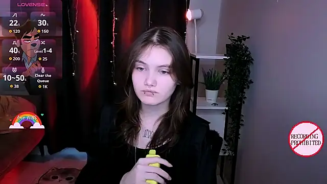 Dilara xBaby online show from 8, 7, 2026