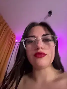 JosefaSweet online show from 3, 7, 2026