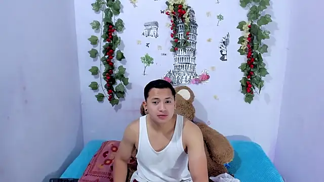 NataliaAndJulliam online show from 2, 10, 2025