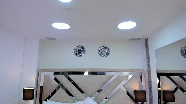 ximena vasquez8 online show from 14, 2, 2026