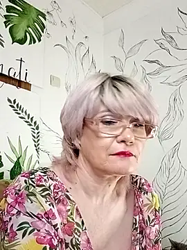 Catty Lady online show from 16, 5, 2026