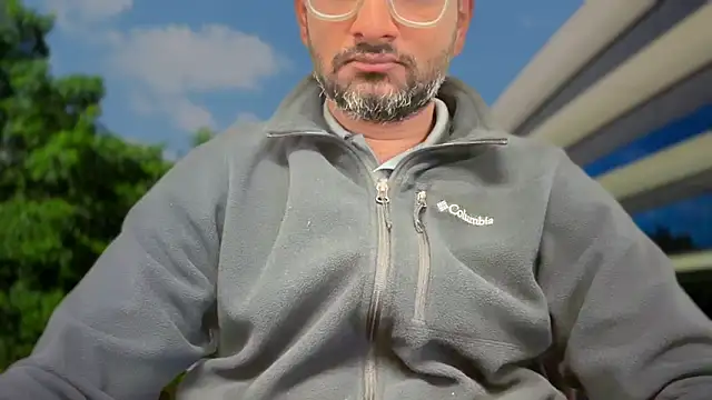 Snapshot of pranastro00 chatting on 19, 6, 2026 pranastro00 online show from 19, 6, 2026