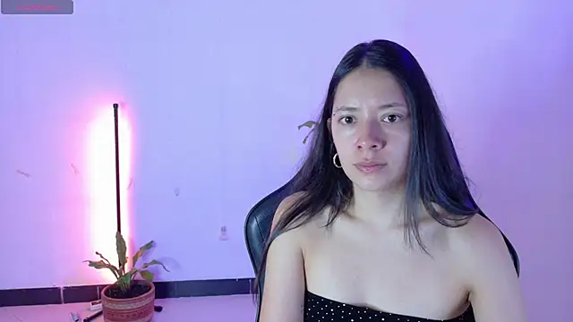Snapshot of Sarasavage chatting on 3, 3, 2026 Sarasavage online show from 3, 3, 2026