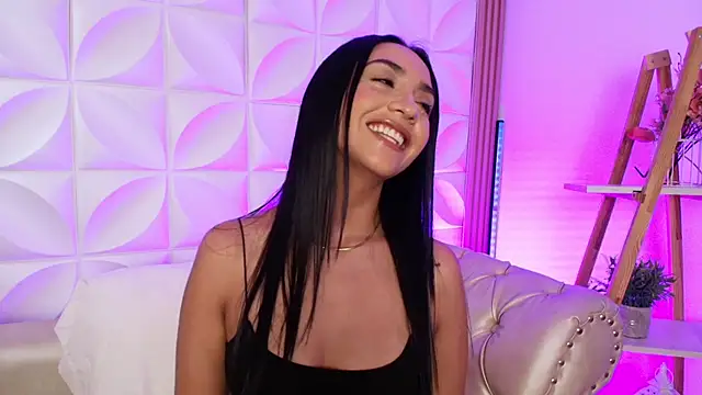 Snapshot of ana_riveros chatting on 10, 9, 2025 ana riveros online show from 10, 9, 2025