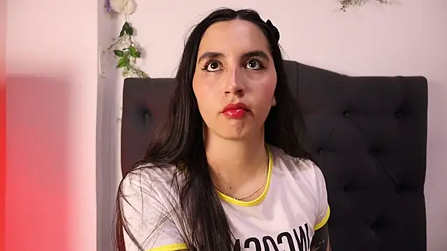 kaylee lee online show from 6, 10, 2025