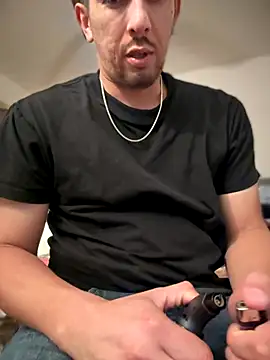 Snapshot of himNIGuys chatting on 14, 10, 2025 himNIGuys online show from 14, 10, 2025