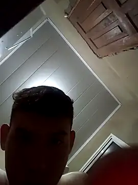 Henriquepauzao10 online show from 12, 10, 2025