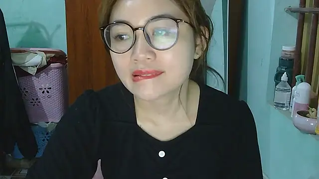 Uhem112 online show from 1, 11, 2025