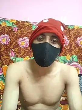 Seducing couple online show from 27, 9, 2025