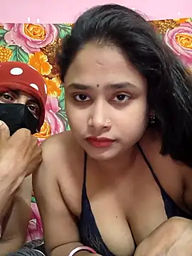 Seducing couple online show from 31, 3, 2026