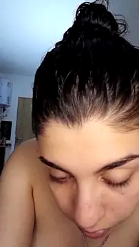 Snapshot of VioletaZein chatting on 15, 11, 2025 VioletaZein online show from 15, 11, 2025