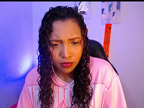 Snapshot of warisg__ chatting on 5, 10, 2025 warisg online show from 5, 10, 2025