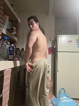 Snapshot of Papiluis96 chatting on 2, 3, 2026 Papiluis96 online show from 2, 3, 2026