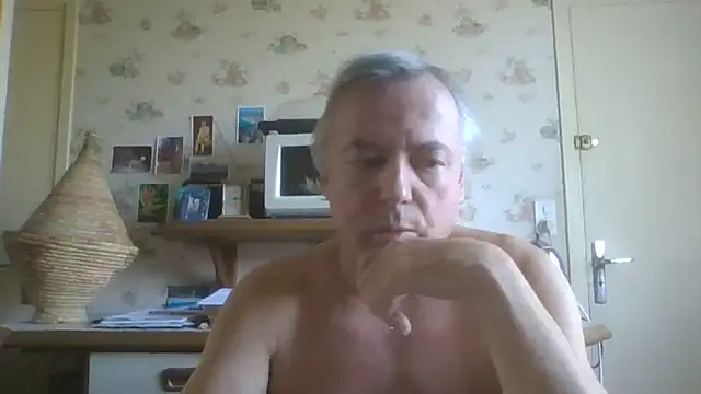 Snapshot of gegevincent chatting on 4, 4, 2026 gegevincent online show from 4, 4, 2026