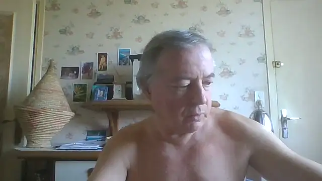 Snapshot of gegevincent chatting on 7, 4, 2026 gegevincent online show from 7, 4, 2026