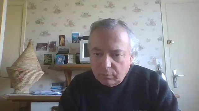 Snapshot of gegevincent chatting on 17, 4, 2026 gegevincent online show from 17, 4, 2026