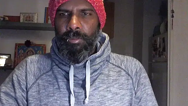 Snapshot of frenchblackc31 chatting on 21, 11, 2025 frenchblackc31 online show from 21, 11, 2025