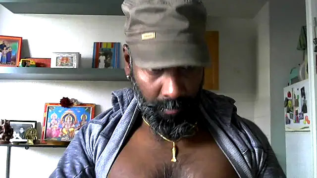 Snapshot of frenchblackc31 chatting on 23, 11, 2025 frenchblackc31 online show from 23, 11, 2025