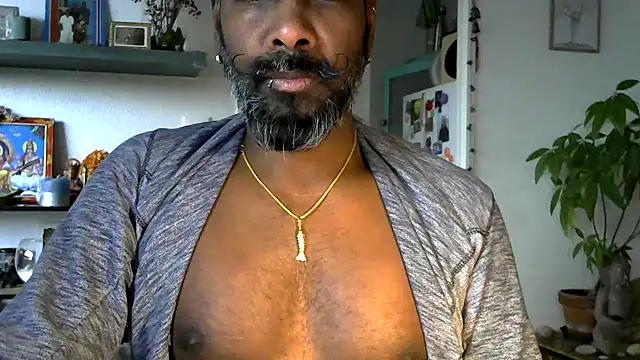 Snapshot of frenchblackc31 chatting on 9, 1, 2026 frenchblackc31 online show from 9, 1, 2026