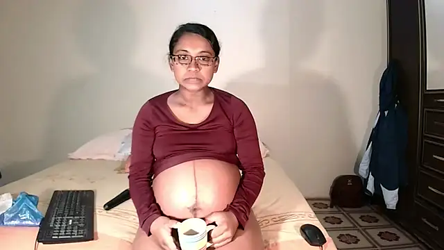 Snapshot of indiansweetflava chatting on 20, 5, 2026 indiansweetflava online show from 20, 5, 2026