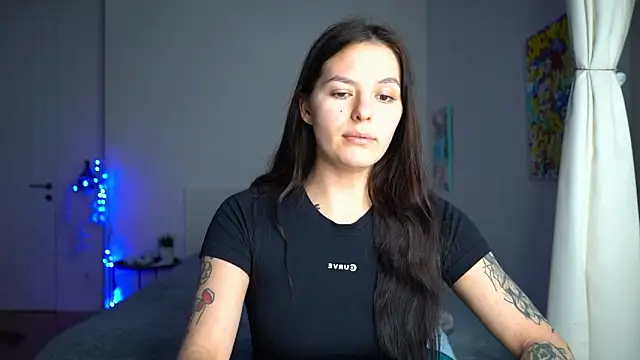 EwelynScott online show from 3, 12, 2025