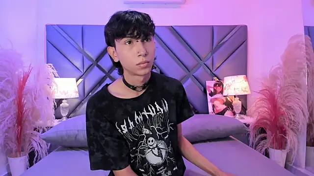 Milan LewisS online show from 10, 4, 2026