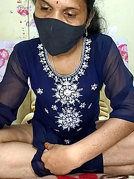 Snapshot of ranisanthutelugu chatting on 7, 7, 2026 ranisanthutelugu online show from 7, 7, 2026