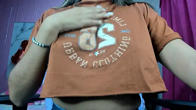Snapshot of Mindy_19 chatting on 12, 3, 2026 Mindy 19 online show from 12, 3, 2026