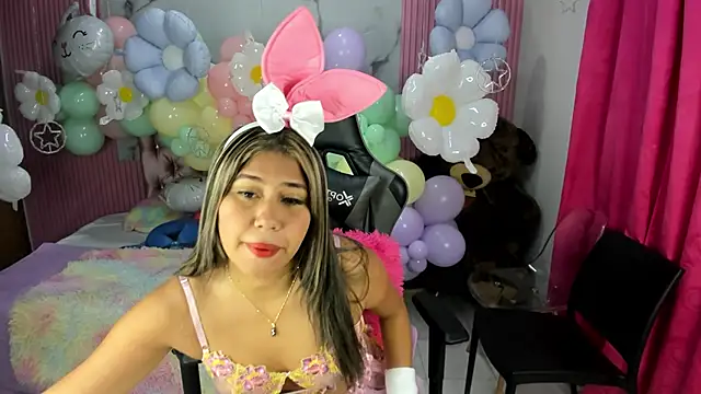 Snapshot of Mindy_19 chatting on 31, 3, 2026 Mindy 19 online show from 31, 3, 2026